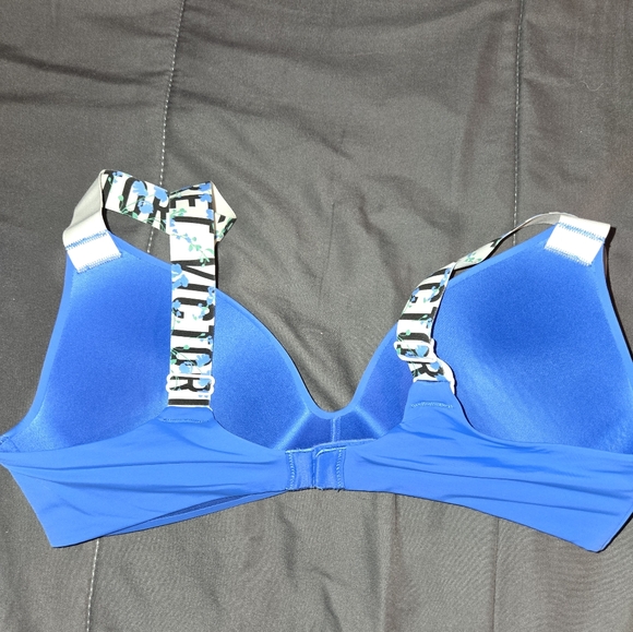 Victoria's Secret wireless - Picture 2 of 3